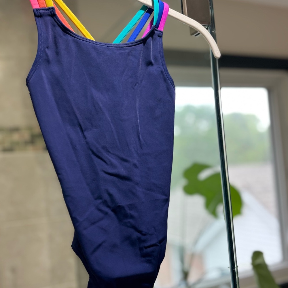 Boden Navy One Piece Swimsuit with 🌈 Straps 5-6 yr